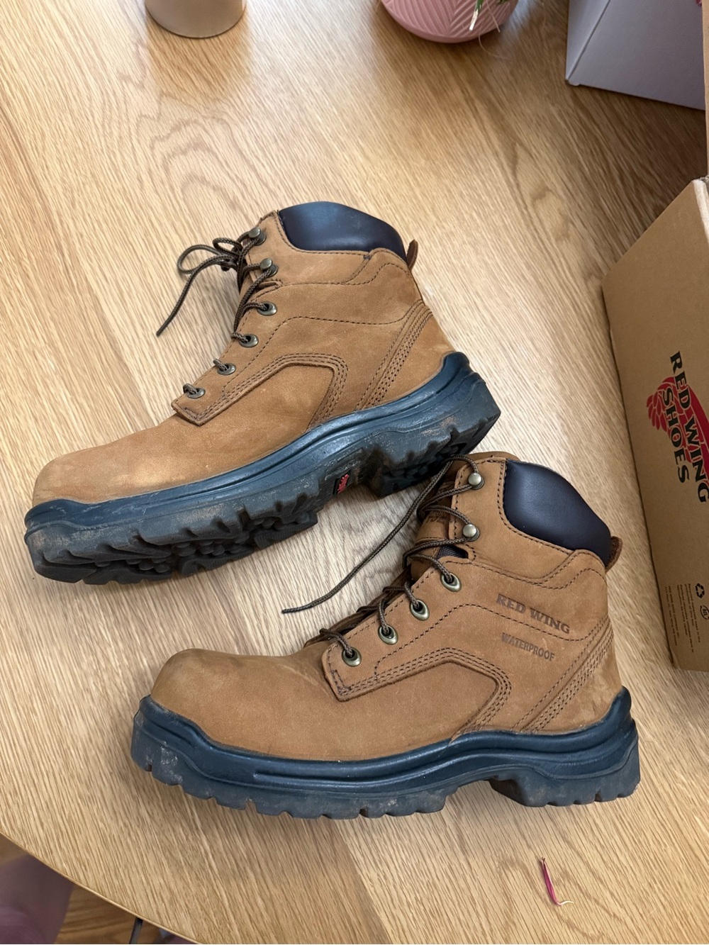 Red Wing Waterproof Tan Leather steel toe boots - style King Toe